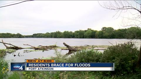Fort Atkinson residents brace for flooding