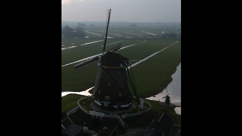 "Putmolen" - Mill in the polder