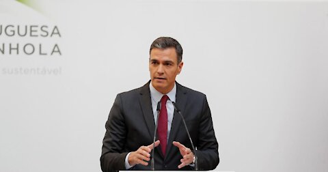 Sánchez defiende ante Díaz "coordinación" y "consenso" en la reforma laboral