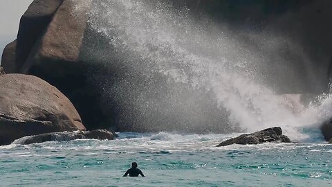 SURFING IN CAPETOWN SOUTH AFRICA