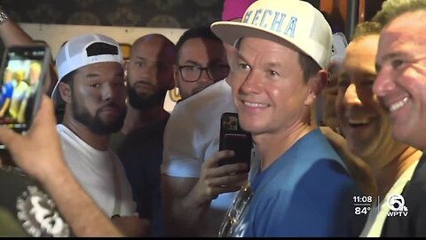 Mark Wahlberg visits Rocco's Tacos in Delray Beach to raise money for Maui fire victims