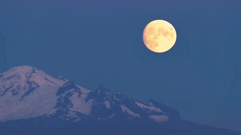 Beautiful Full Moonrise Over Mountain Time Lapse