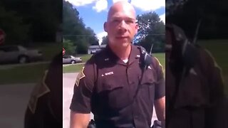 TYRANT COP ILLEGAL DETAINMENT ON SIDE OF ROAD