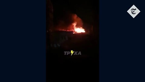 **WARNING** Huge explosions as Russian artillery strikes civilian buildings