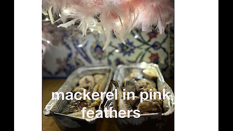 Mackerel in pink feathers)