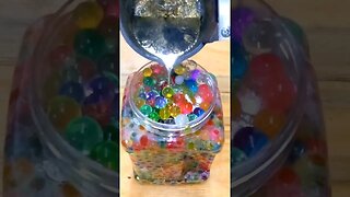 Pouring Molten Metal on Orbeez