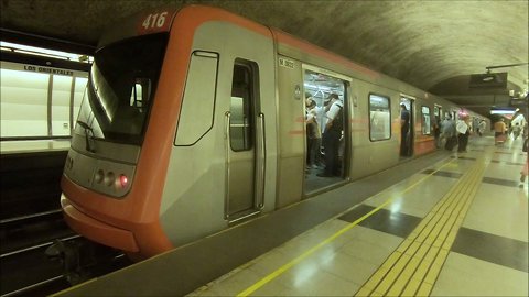 Metro Los Orientales in Santiago, Chile