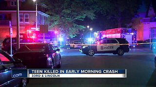 Teenager killed in car crash on Milwaukee's south side
