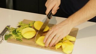 How to Peel a Mango - The Top 2 Best Ways