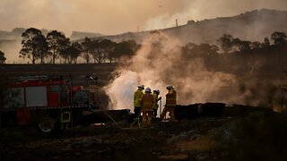 New Bushfire Forces Evacuations Near Australian Capital Of Canberra