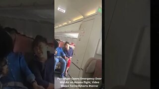 Passenger Opens Emergency Door Mid Air on Asiana flight, Video Shows Terror #shorts #terrors