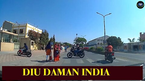 Vlog 34 | Fudam to Diu travel by Innova car | Diu Daman India