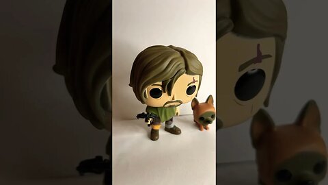 Unboxing the Epic #FunkoPop of Daryl and His Dog From 'The Walking Dead'!