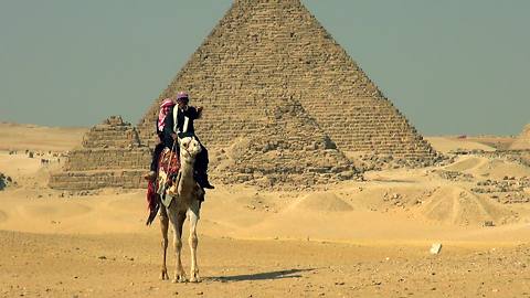 Travel Egypt: Land of pyramids and temples