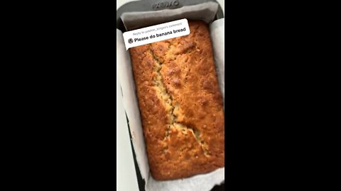 Super easy banana bread 🍌