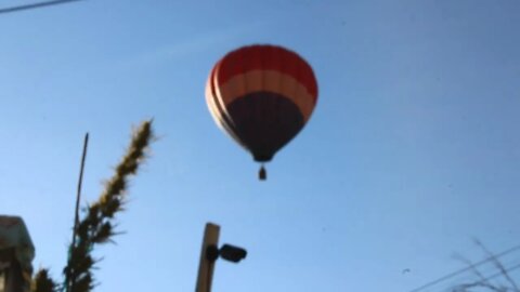 T Bird And Reds Hot air balloon fly by from the Pueblo Chili Festival🎉🎈🎊🏆🌶️🍅🧅🫘🍽️ And chili cook-off