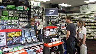 guy destroys Xbox in GameStop! MUST WATCH!!!