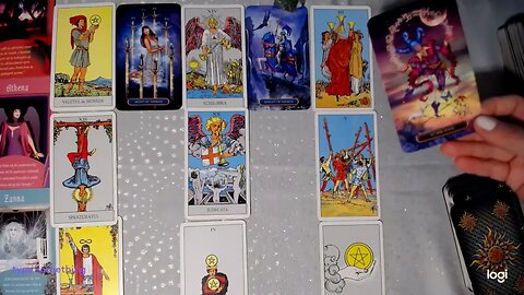 #TAROT #SCORPION #MAI - PRIMESTE CADOUL UNIVERSULUI Transformare, Integritate, Rabdare. #zodii