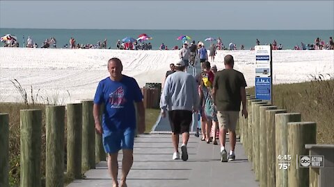 Expect to see more deputies on Sarasota beaches for Spring Break