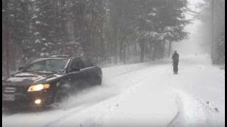 Sciare per la strada è possibile... in Maine!