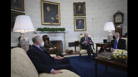 Biden Meets With Senators on Supreme Court Pick