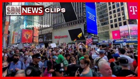 1000s Gather at Time Square in NYC for the World Freedom Rally the Protest - 3801