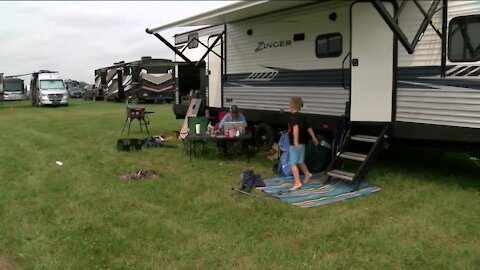 EAA AirVenture organizers, campers prepare for severe weather