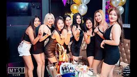 [4k] How is Bangkok Nowdays_ Thaniya Japanese Bar Street night scenes! #111