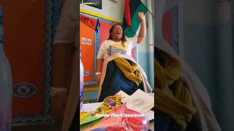 Milwaukee, Wisconsin first-grade teacher makes her class pledge allegiance to the “Pan-African”