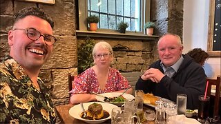 Eating Haggis and Scottish Food (with Mega Urbanists Susie and Gary)