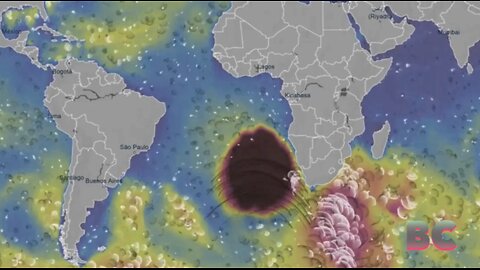 African weather system generating rumors of UFOs and 80-foot waves, blamed on software ‘error’