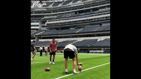 Hit 👍 & SUBSCRIBE for more ⚽️ 🏀 🏈 ⚾️ 🎾 🏐 🏉 30 seconds of Mbappe drilling field goals at SoFiStadium