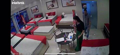 Terrifying Encounter: Woman Fights Off Sexual Predator in Store - Caught on Camera! #SafetyAwareness