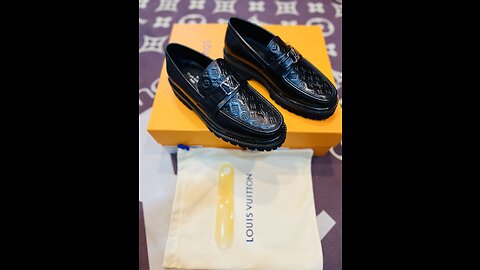 Louisvuitton major loafer top notch quality