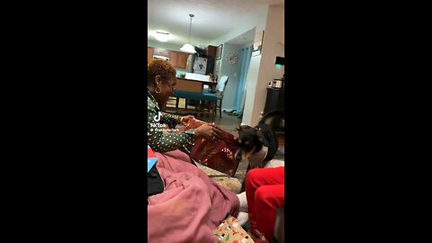 MOM RECEIVES CHRISTMAS SURPRISE