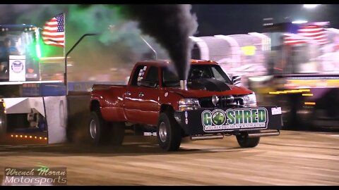 Chevy Duramax Dually Rolling Coal at the Truck Pull