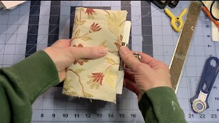 Episode 122 - Junk Journal with Daffodils Galleria