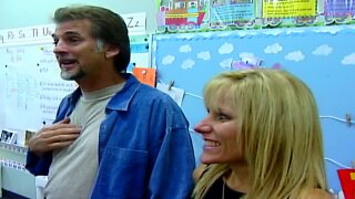 Kelley Dunn explains how Kenny Loggins song helped save child's life
