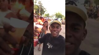 BOM DIA TROPA DO PITBULL ( PITBULL TA NA PISTA ) ( TA PISTA ) VEEM PRA PISCINA BEBE BRAHMA GELADA !