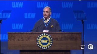 UAW bargaining convention begins