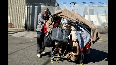 EL PAPA FRANCISCO MANDA UN POBRE A LA CARCEL.