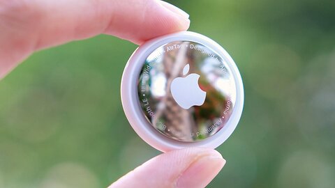 "Small Device, Big Solution: Apple AirTag Revolutionizes Object Tracking"