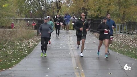 Runners brave the rain as the Boise Marathon returns