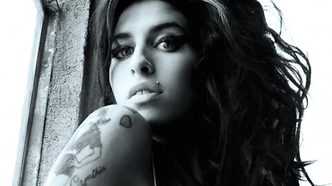 Amy Winehouse | Love Is A Losing Game