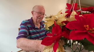 81-year-old Hazel Park man fills house with crafted floral bouquets after losing wife