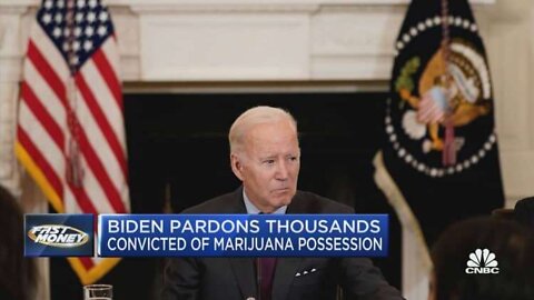 Biden to pardon thousands convicted of marijuana possession