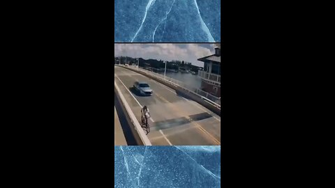 Car crashes on bridge weird moments caught on camera