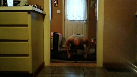 Isometric Training - 3 Minute Pushup Holds / Feet Elevated