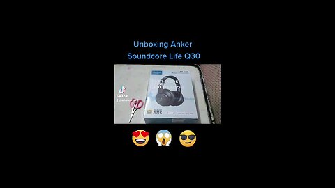 Unboxing Anker Soundcore Life Q30