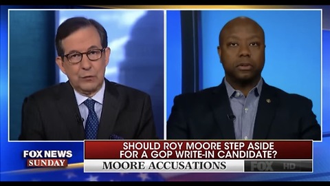 Sen. Tim Scott: Roy Moore Should ‘Find Something Else to Do’